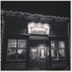 Underwood Bar & Bistro in Graton, CA